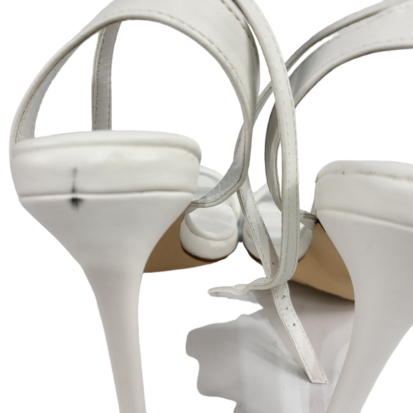 New York and Company Alania Dress Sandals White 7 - Picture 9 of 10